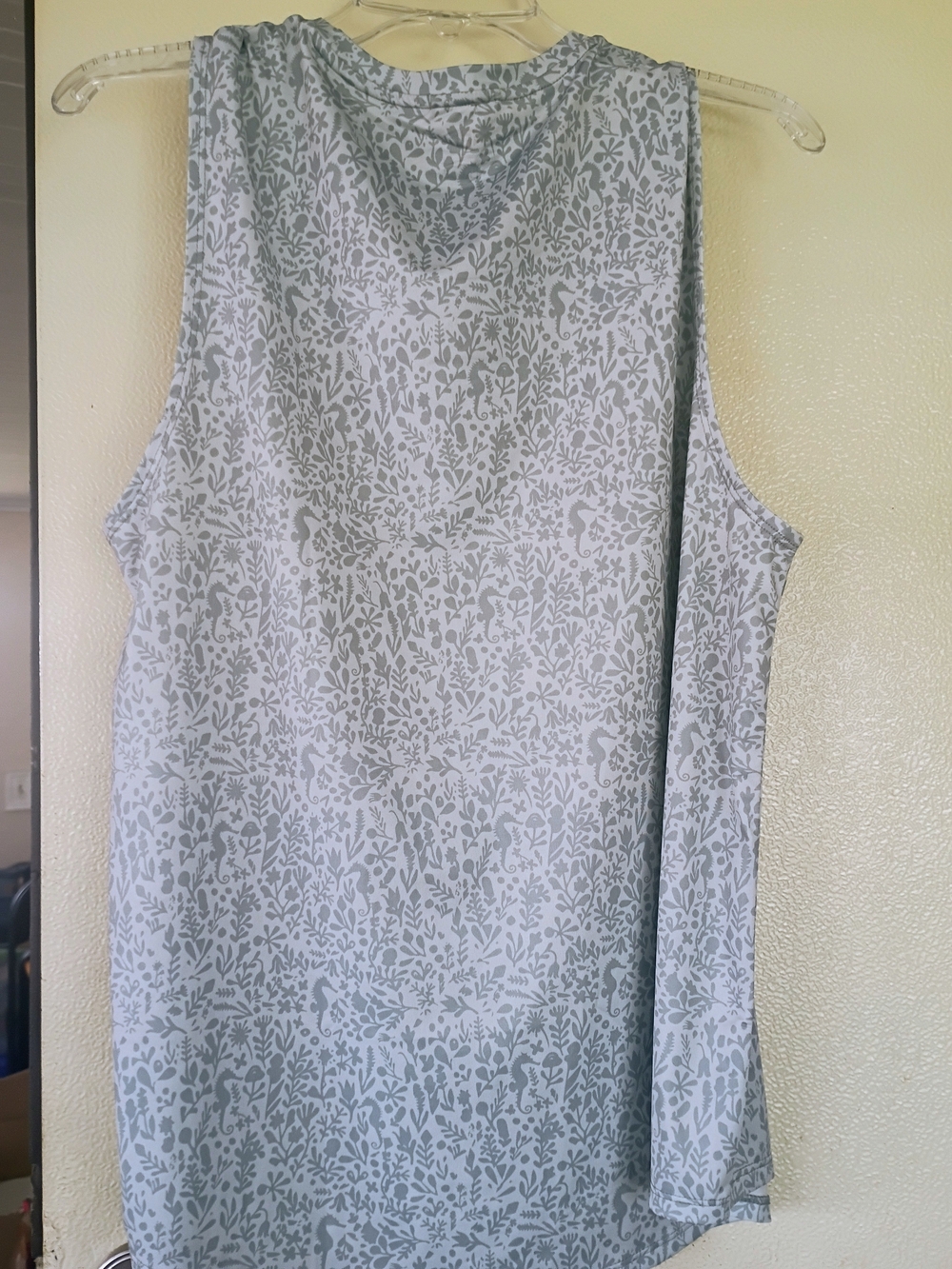 AFTCO Light Blue Seashell Floral-Pattern Sleeveless Tank - Picture 2 of 6